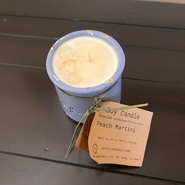 Soy candle - in Recycled Yogurt pot - Peach Martini with Rose Quartz