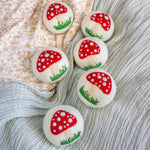 White Mushroom Dryer Ball - Individual