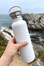 Mother Earth-Stainless Steel Water Bottle / Bamboo Top (25 oz) White